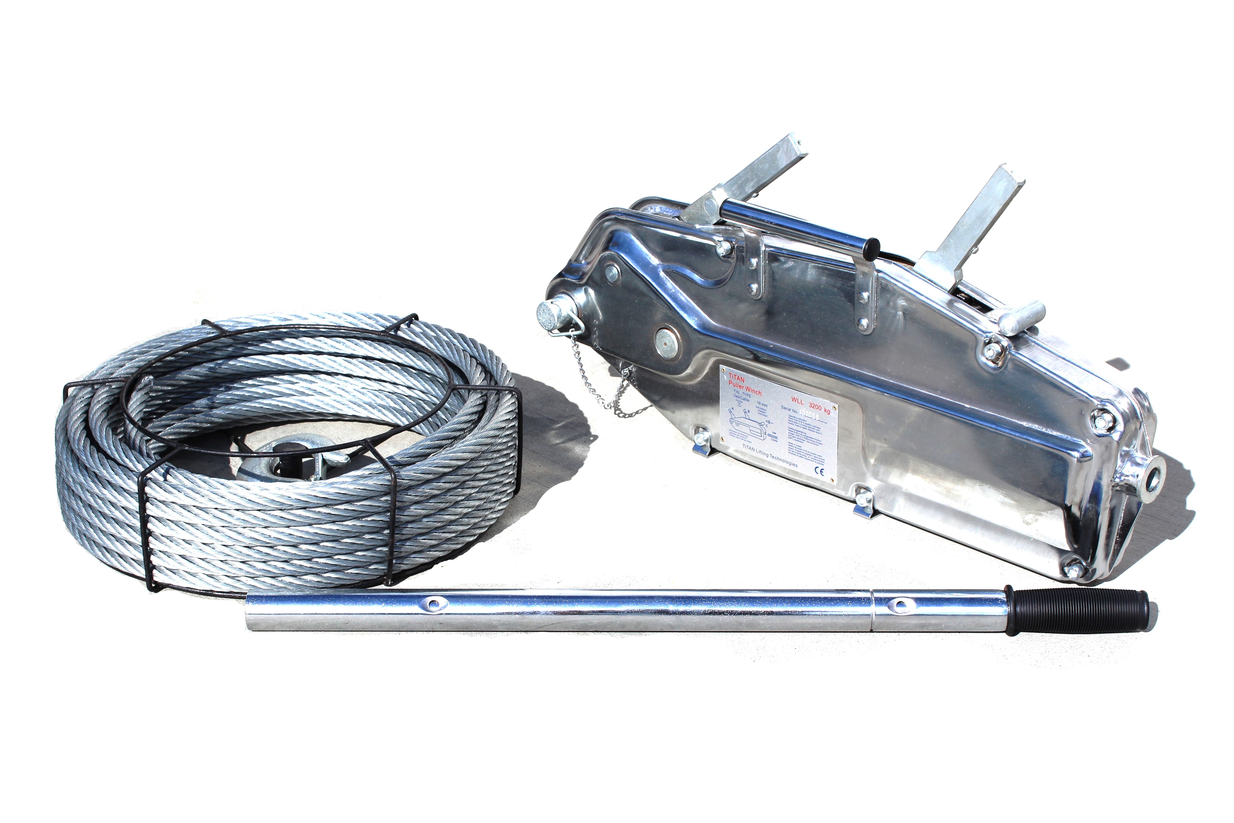 Titan AMG Winch 3.2T Lift / 5.2T Pull c/w 20m Cable